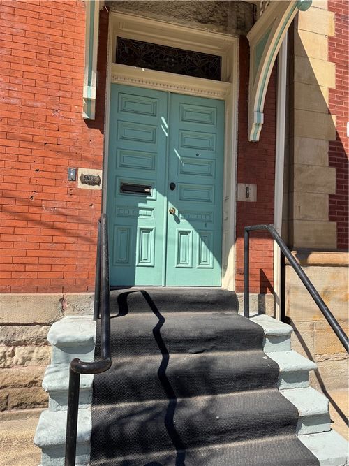 1-and-2-94 S 18th, South Side, PA, 15203 | Card Image