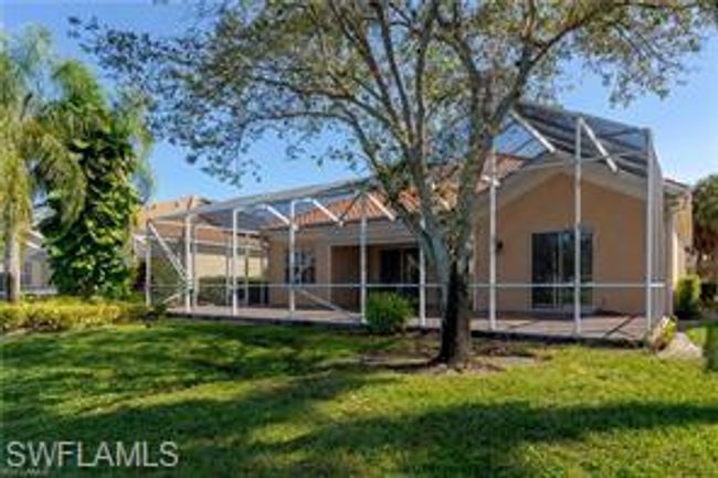 5835 Charlton Way, House other with 4 bedrooms, 3 bathrooms and null parking in Naples FL | Image 3