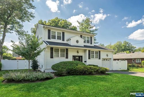 44 Pavonia Ave, Emerson, NJ, 07630-1720 | Card Image