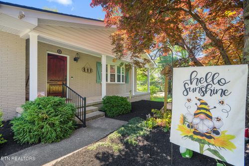 11310 Sonja Drive, Knoxville, TN, 37934 | Card Image