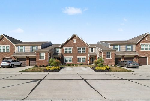 7733 Devonshire Dr, Alexandria, KY, 41001-1450 | Card Image