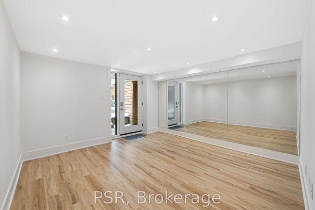 184 Strachan Ave, House attached with 5 bedrooms, 5 bathrooms and 1 parking in Toronto ON | Image 35
