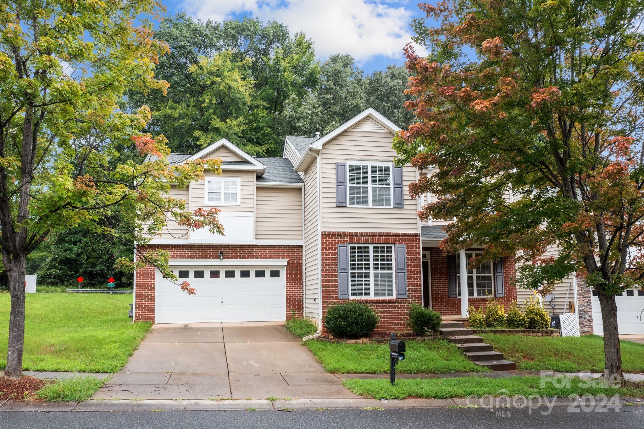Delstone Dr, Huntersville, NC 28078