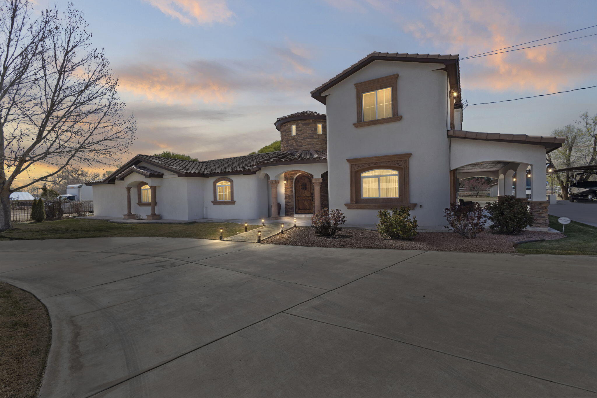 Foothill Dr, Albuquerque, NM 87105