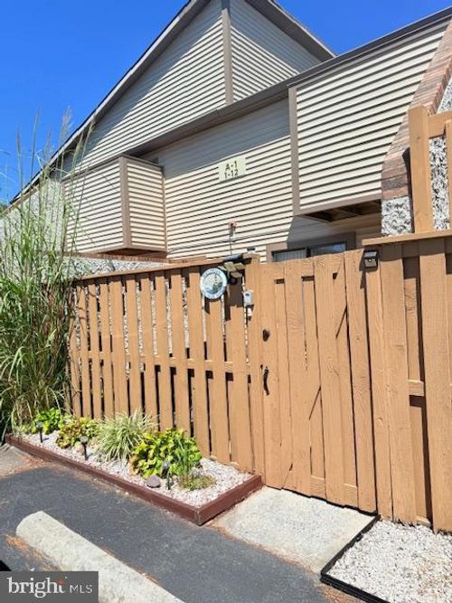 unit-8a-105 120th St, OCEAN CITY, MD, 21842-6040 | Card Image