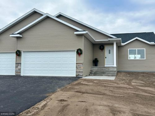 18512 Salem St Nw, Elk River, MN, 55330-1092 | Card Image