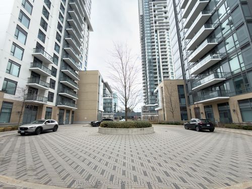 760-60 Ann O'Reilly Road, North York, ON, M2J0C8 | Card Image