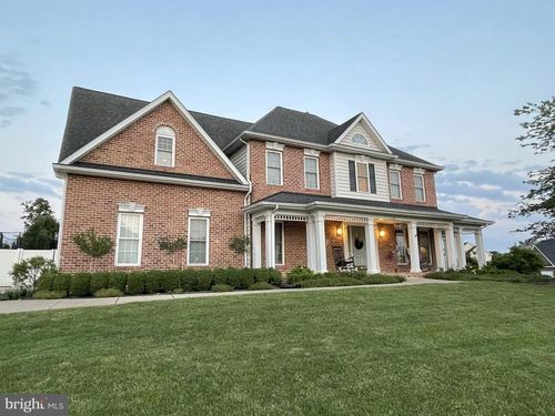 132 Cahille Dr, WINCHESTER, VA, 22602-4351 | Card Image