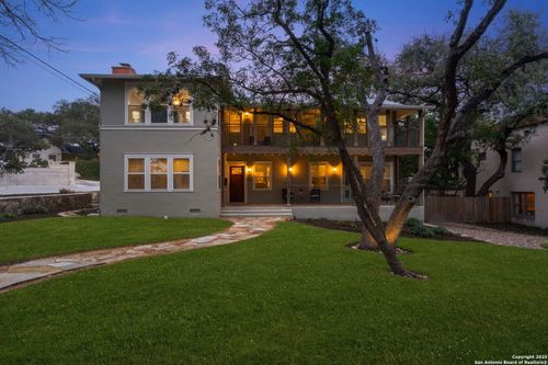 151 Grant Ave, Alamo Heights, TX, 78209-5618 | Card Image