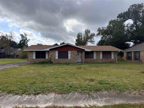 1510 Melanie Dr, Sulphur, LA, 70663-5952 | Card Image