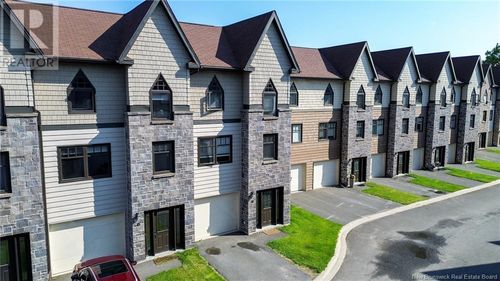 19 Brownstone Lane, Fredericton, NB, E3A7M4 | Card Image