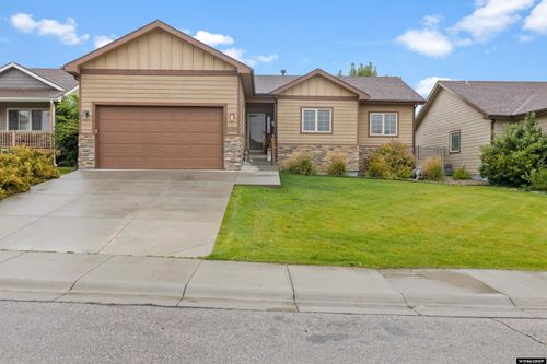5250 Waterford, Casper, WY, 82609-3394 | Card Image