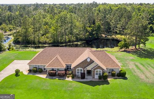 190 Lakes Dr, Brunswick, GA, 31523-7888 | Card Image