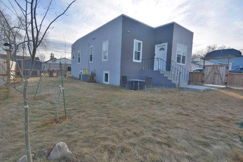 521 E New York, Rapid City, SD, 57701-1111 | Card Image