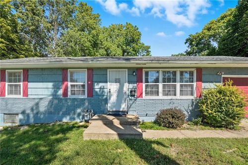 9320 E 79th St, Raytown, MO, 64138-1648 | Card Image
