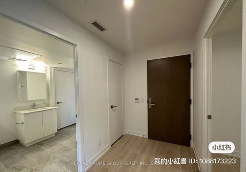 1024-30 Tippett Rd, North York, ON, M3H2V2 | Card Image