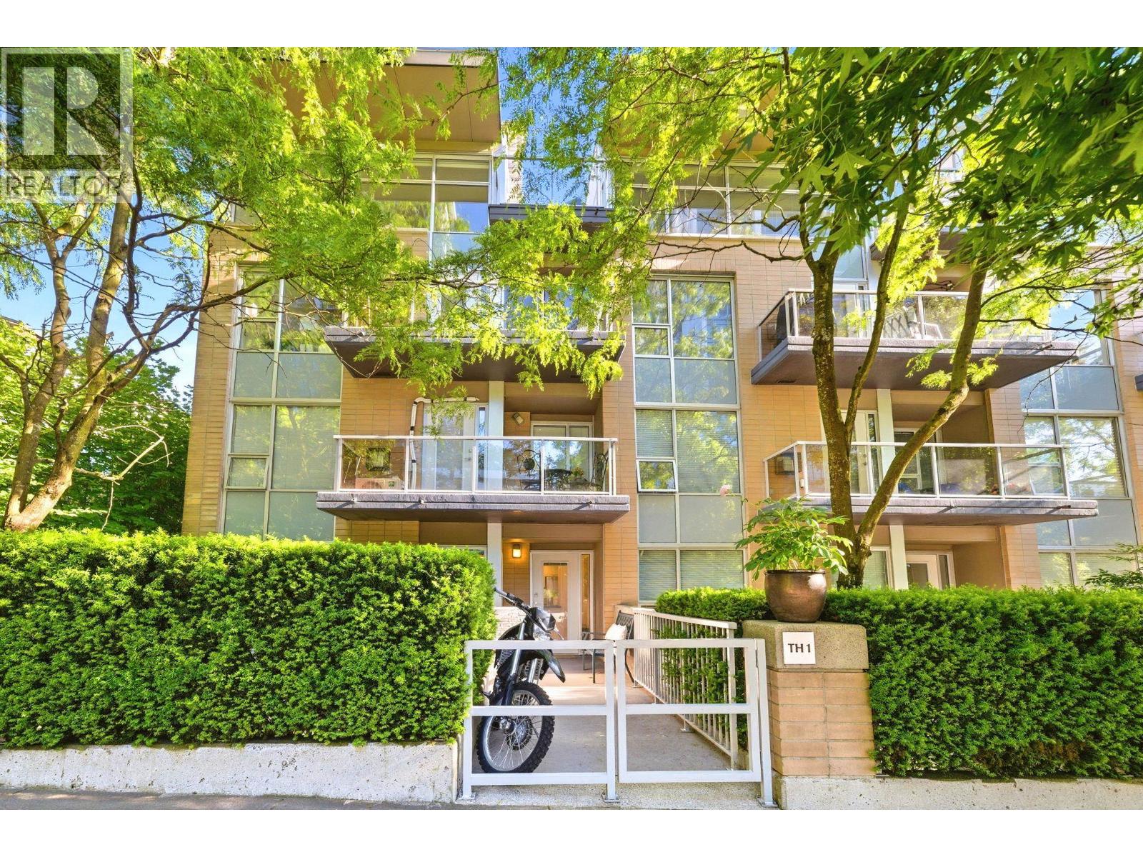 Residential in North Vancouver 2