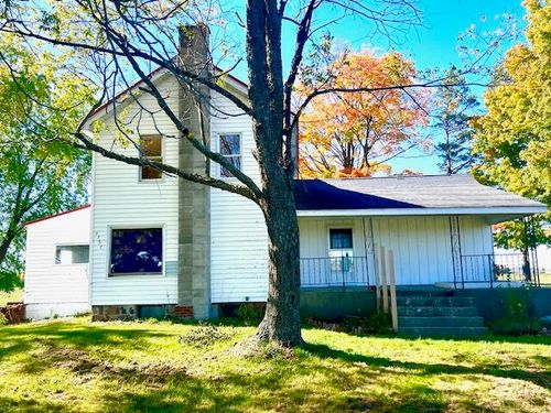 6757 N Greenville Rd, Lakeview, MI, 48850-9529 | Card Image