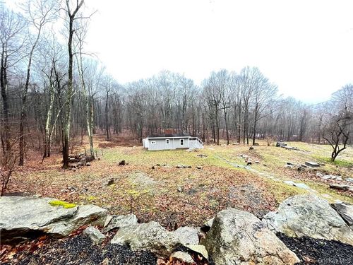 291 Hortontown Rd, Hopewell Junction, NY, 12533-7011 | Card Image