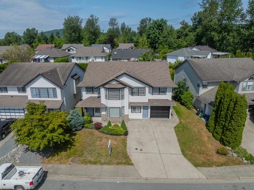 8475 Cade Barr St, Mission, BC, V2V7K4 | Card Image