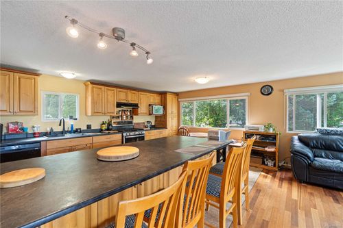 5687 Big Bear Ridge, Nanaimo, BC, V9T2K3 | Card Image