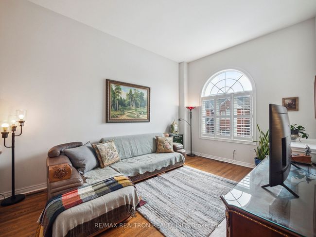 118 - 190 Harding Blvd W, Condo with 3 bedrooms, 4 bathrooms and 1 parking in Richmond Hill ON | Image 6