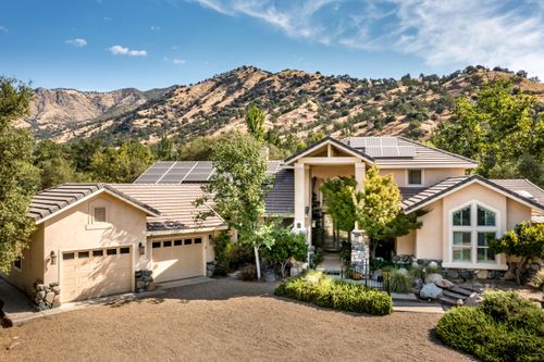 c-43355 Sierra Dr, Three Rivers, CA, 93271-9707 | Card Image