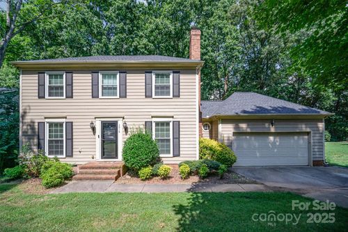 3016 Heathcroft Ct, Charlotte, NC, 28269-9769 | Card Image