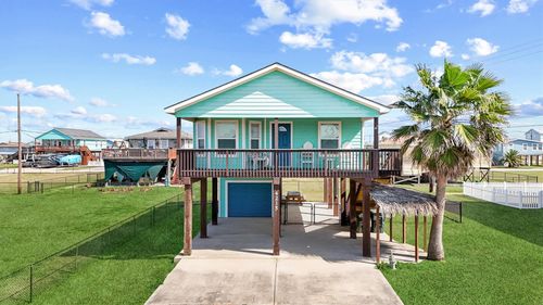 4215 Grayson Dr, Galveston, TX, 77554 | Card Image