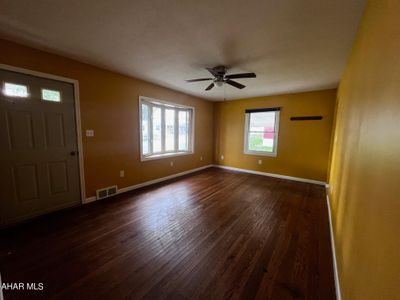 1509 Pine Street, House other with 2 bedrooms, 1 bathrooms and null parking in Hollidaysburg PA | Image 2