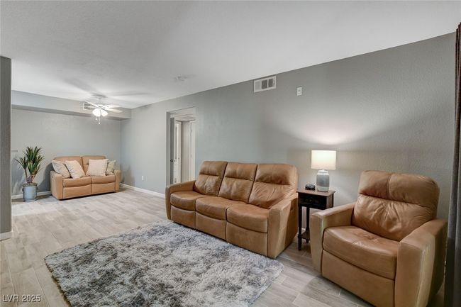 1123 - 2300 E Silverado Ranch Blvd, Condo with 1 bedrooms, 1 bathrooms and null parking in Las Vegas NV | Image 4