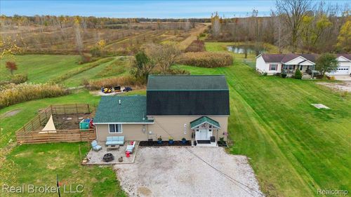 3005 Plank Rd, Cottrellville, MI, 48039-1410 | Card Image