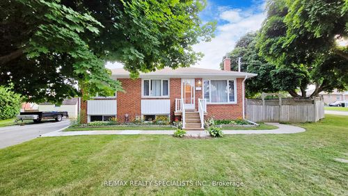 31 Brisco St, Brampton, ON, L6V1X1 | Card Image