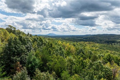 7.8ac Norman Rd, Mount Airy, NC, 27030 | Card Image