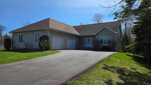282 Huron Rd, Kincardine, ON, N2Z2X3 | Card Image