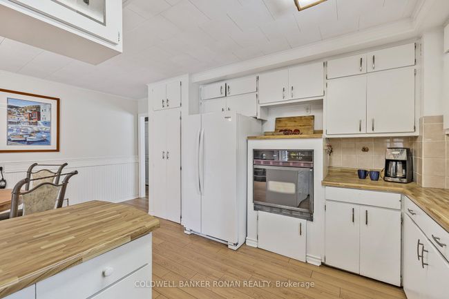 2 Lionel Stone Ave E, House other with 3 bedrooms, 2 bathrooms and 3 parking in Tottenham ON | Image 11