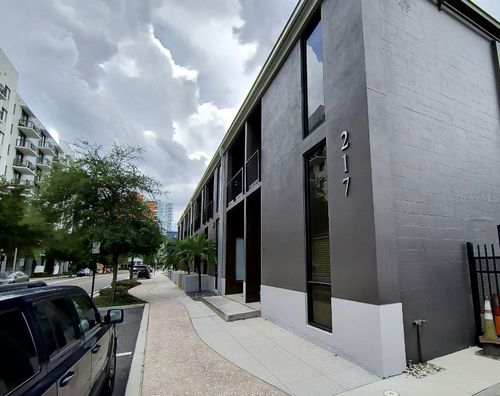 111-217 N 12th St, Tampa, FL, 33602-3657 | Card Image