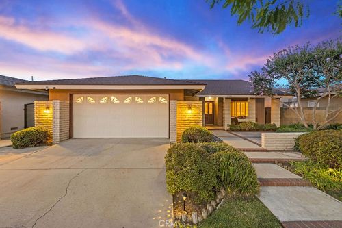 19606 Bouma Ave, Cerritos, CA, 90703-6710 | Card Image