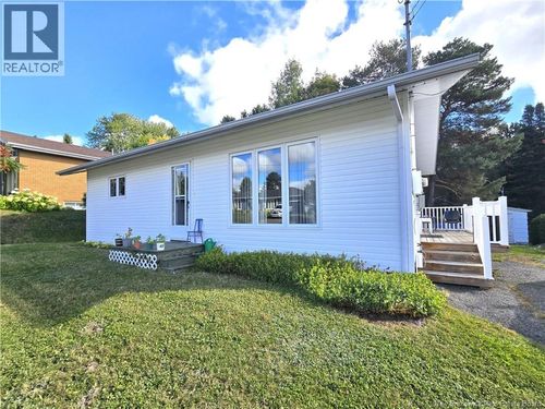 19 Av J. Gaspard-Boucher, Edmundston, NB, E3V1P4 | Card Image