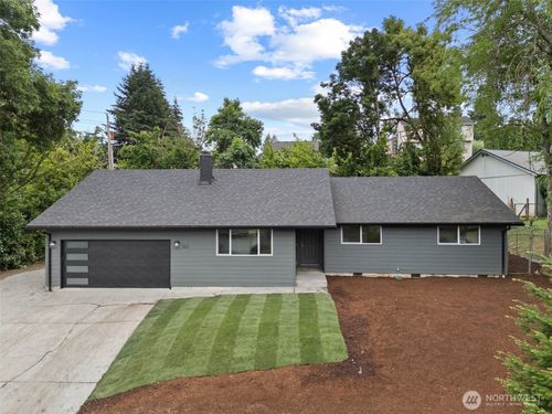 703 Nw 117th Street, Vancouver, WA, 98685 | Card Image