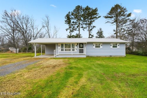 335 Fenway Dr, Sevierville, TN, 37863-4907 | Card Image