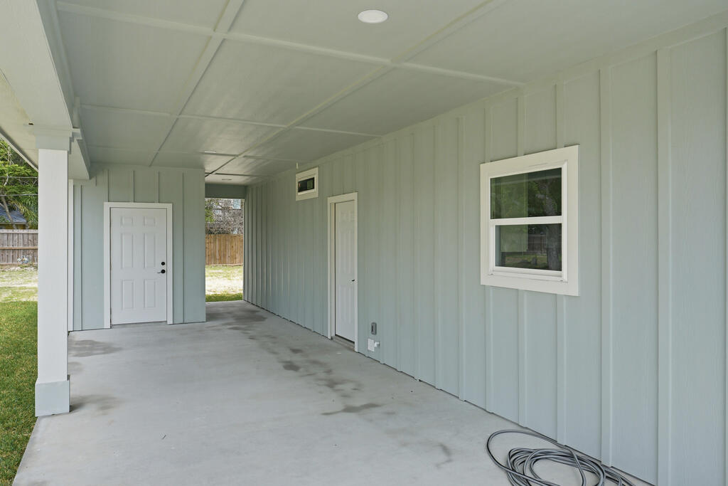 Residential Lease in Rockport 3