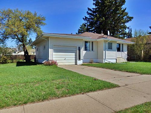 5408 50 Ave, Vermilion, AB, T9X1V2 | Card Image