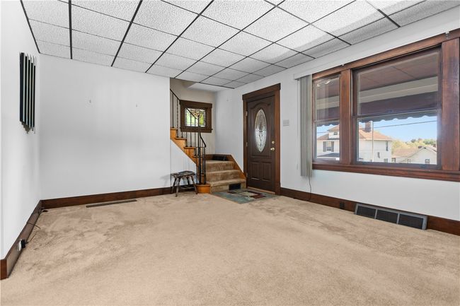 453 2 Nd St, House other with 3 bedrooms, 2 bathrooms and 3 parking in Washington PA | Image 5