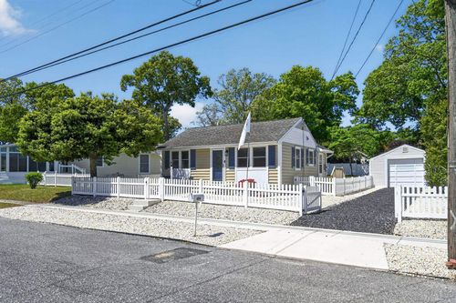 404 Gorham Ave, North Cape May, NJ, 08204-3213 | Card Image