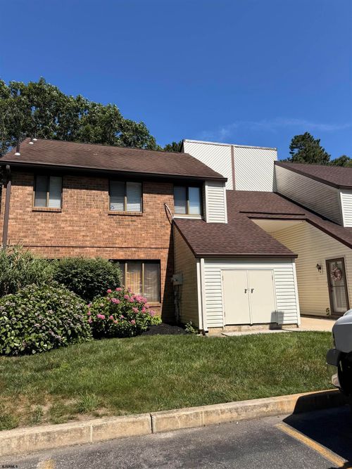 2-2 Country Spruce Ln, Egg Harbor Township, NJ, 08234-1858 | Card Image