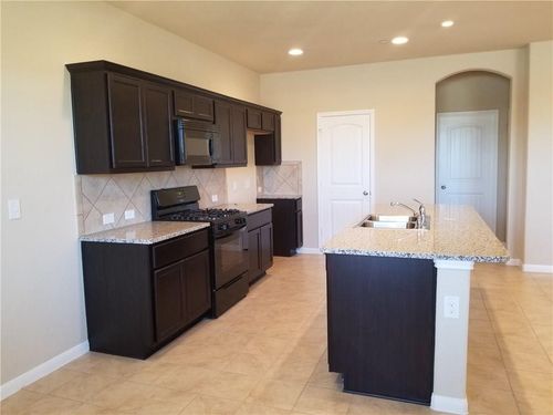 103-2880 Donnell Dr, Round Rock, TX, 78664-2343 | Card Image