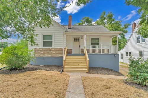 1352 Rivermont Hts, Martinsville, VA, 24112-4823 | Card Image
