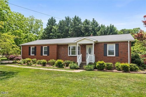 149 Martin St, Elon, NC, 27244-9138 | Card Image