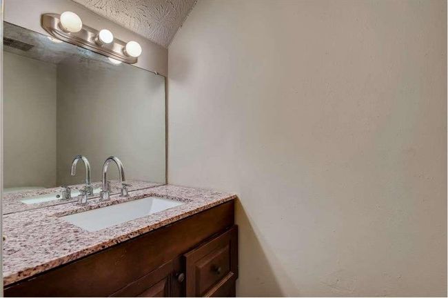 6593 Sleepy Hollow Ln, Townhouse with 2 bedrooms, 2 bathrooms and 2 parking in Morrow GA | Image 11